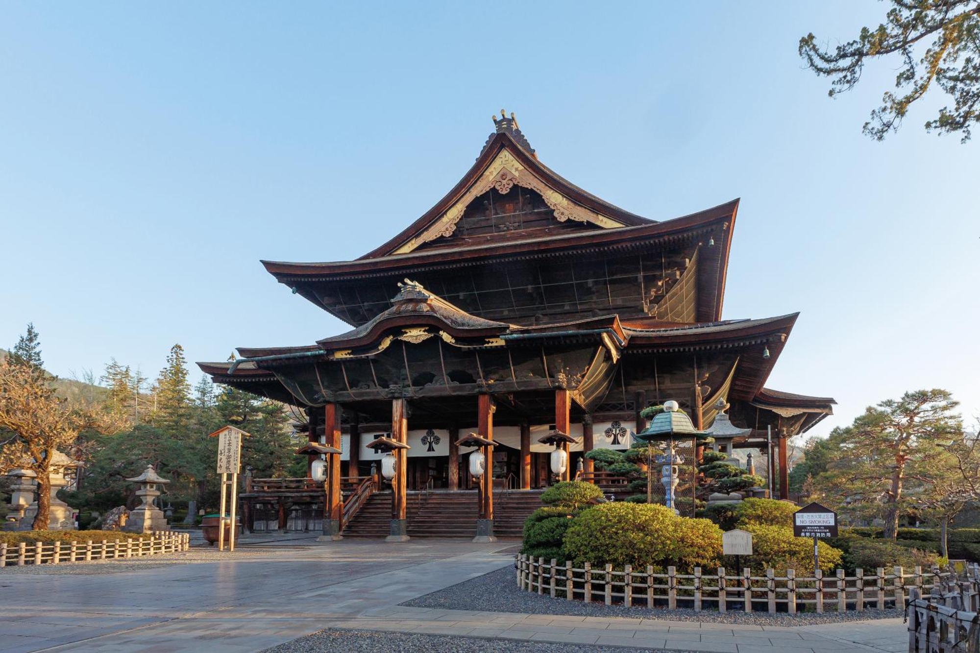 Kokusai 21 International Hotel Nagano Exterior photo